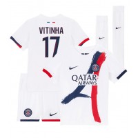 Dres Paris Saint-Germain Vitinha #17 Preč pre deti 2024-25 Krátky Rukáv (+ trenírky)